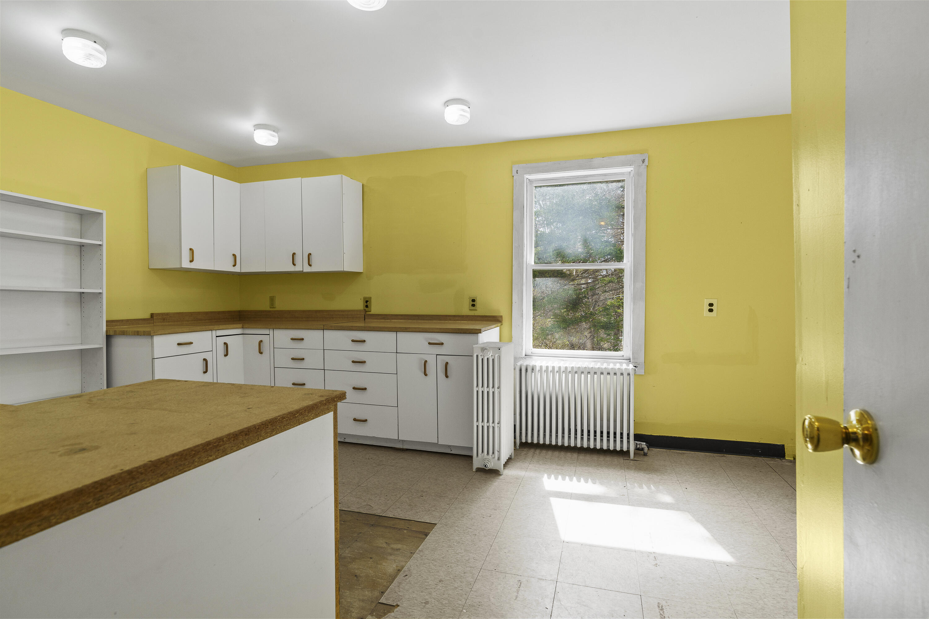 178 Huddle Road Bristol ME 04554