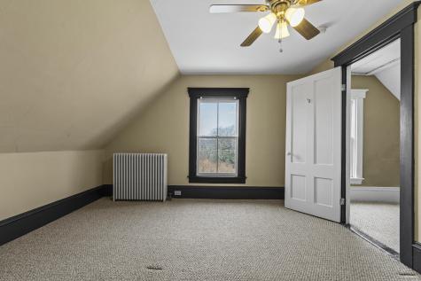 178 Huddle Road Bristol ME 04554