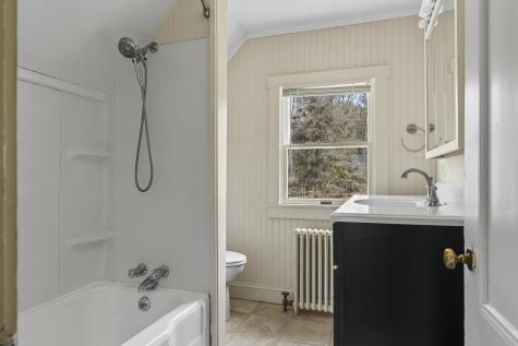 178 Huddle Road Bristol ME 04554