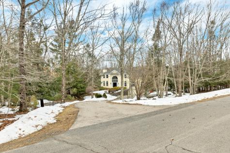 14 Payneton Hill Road York ME 03909