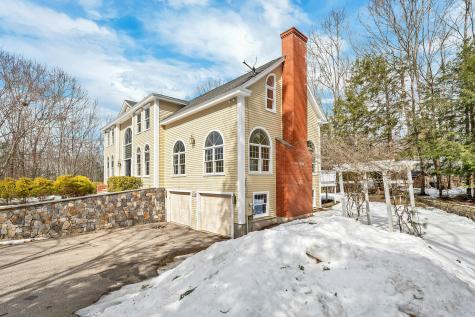 14 Payneton Hill Road York ME 03909