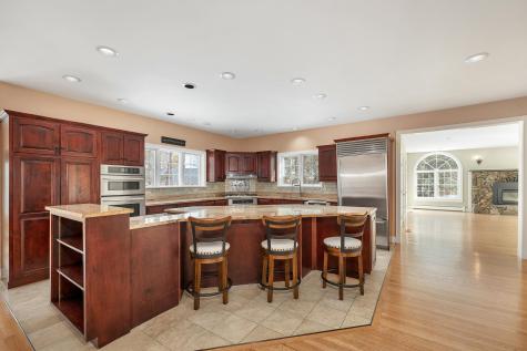 14 Payneton Hill Road York ME 03909