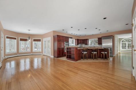 14 Payneton Hill Road York ME 03909