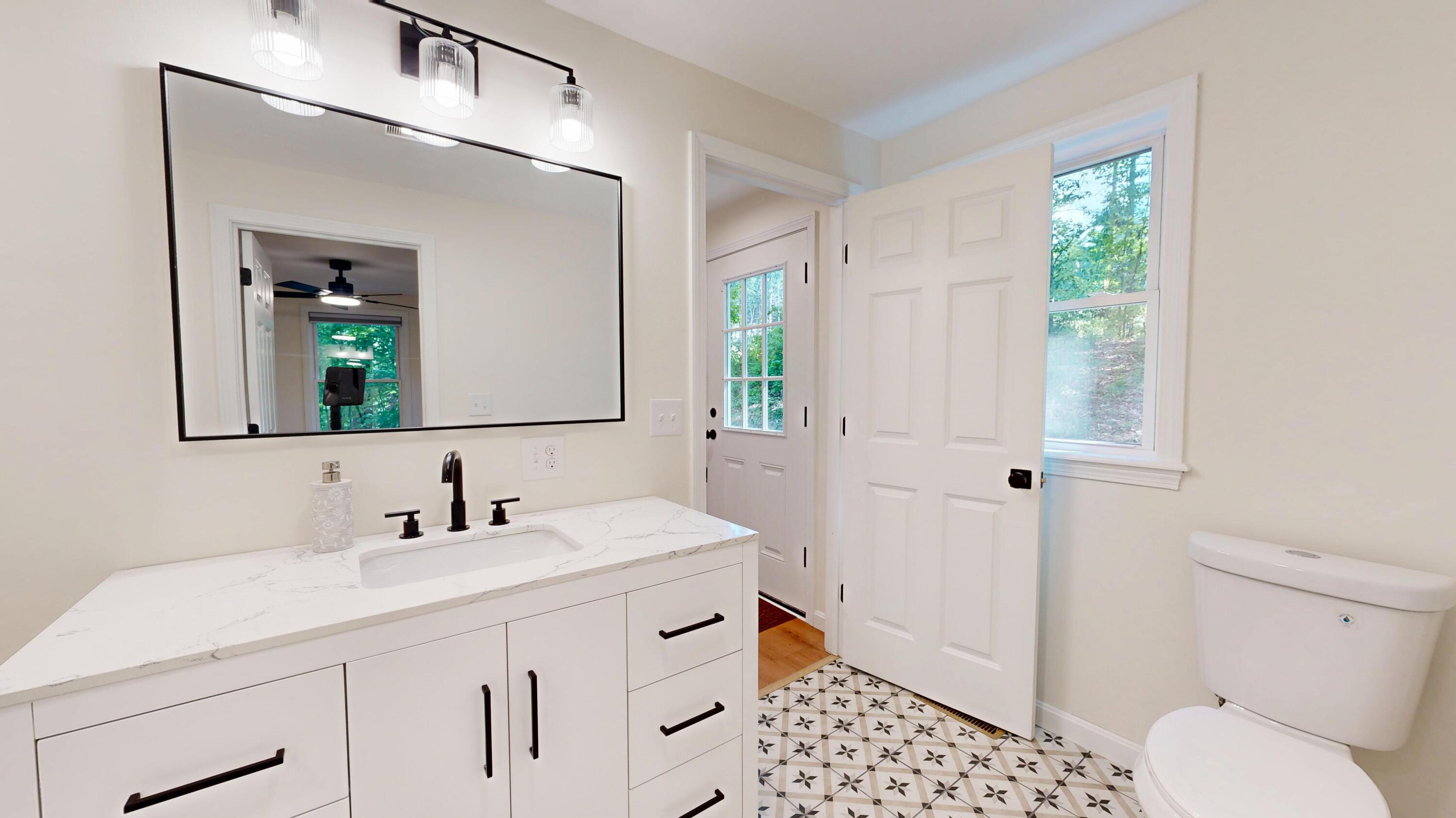 763 River Road Windham ME 04062