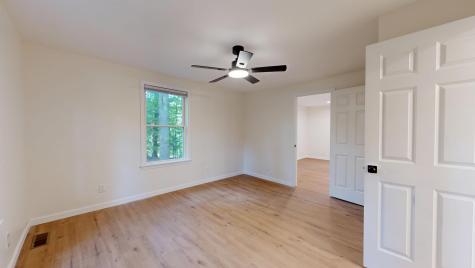 763 River Road Windham ME 04062