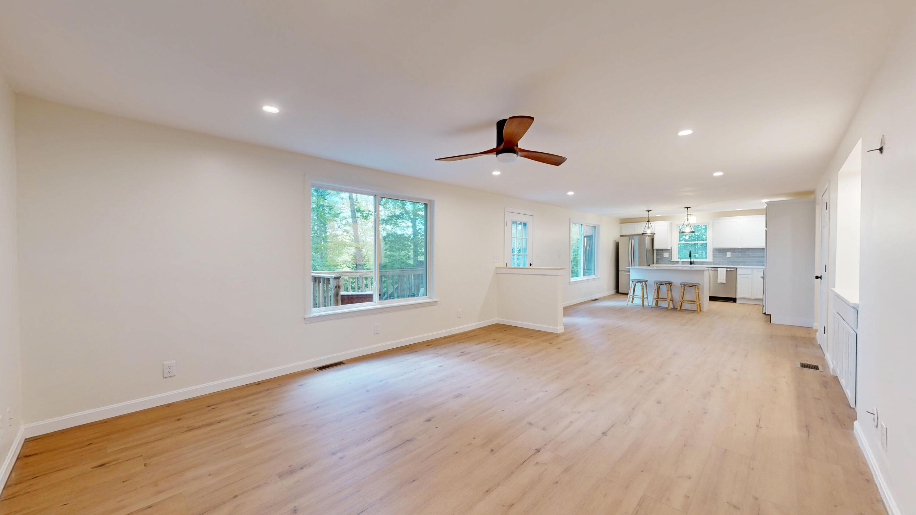 763 River Road Windham ME 04062