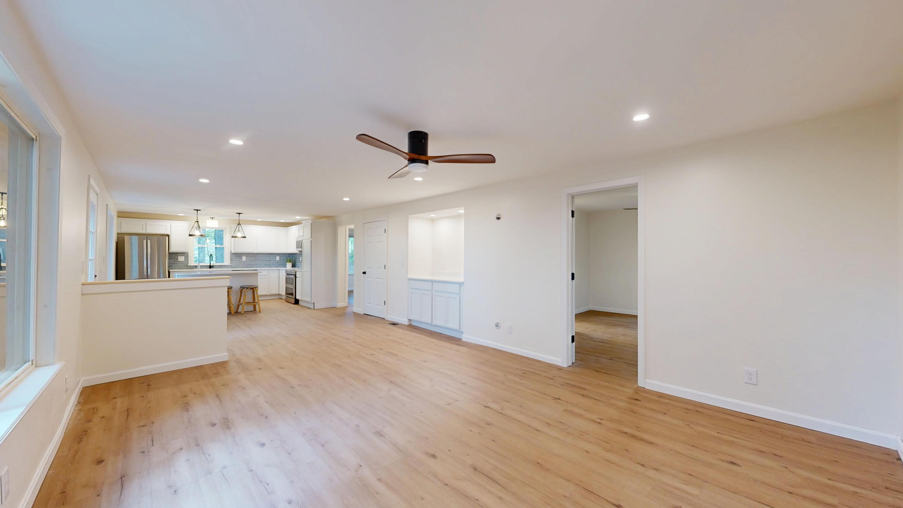 763 River Road Windham ME 04062