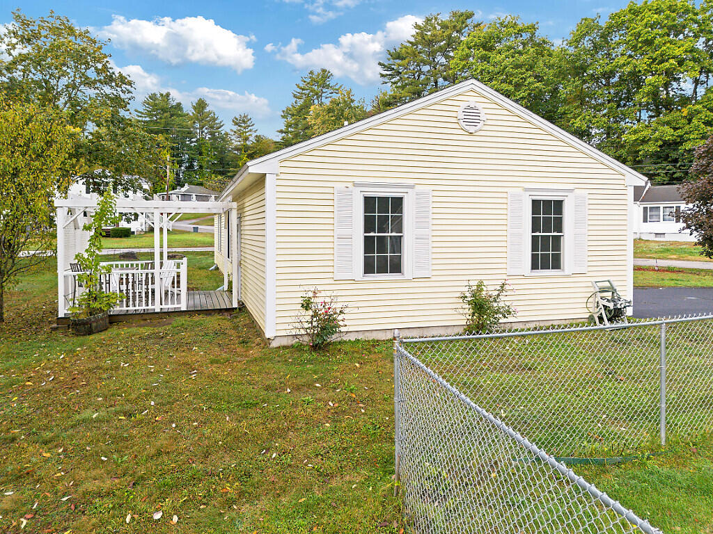 35 Baril Street Lewiston ME 04240