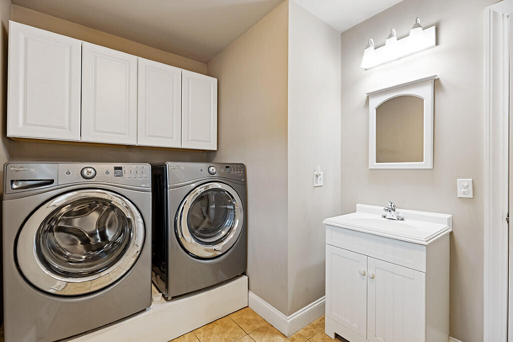 35 Baril Street Lewiston ME 04240