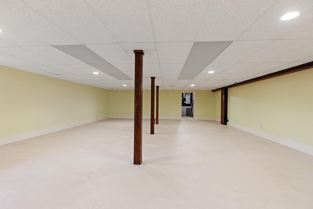 35 Baril Street Lewiston ME 04240