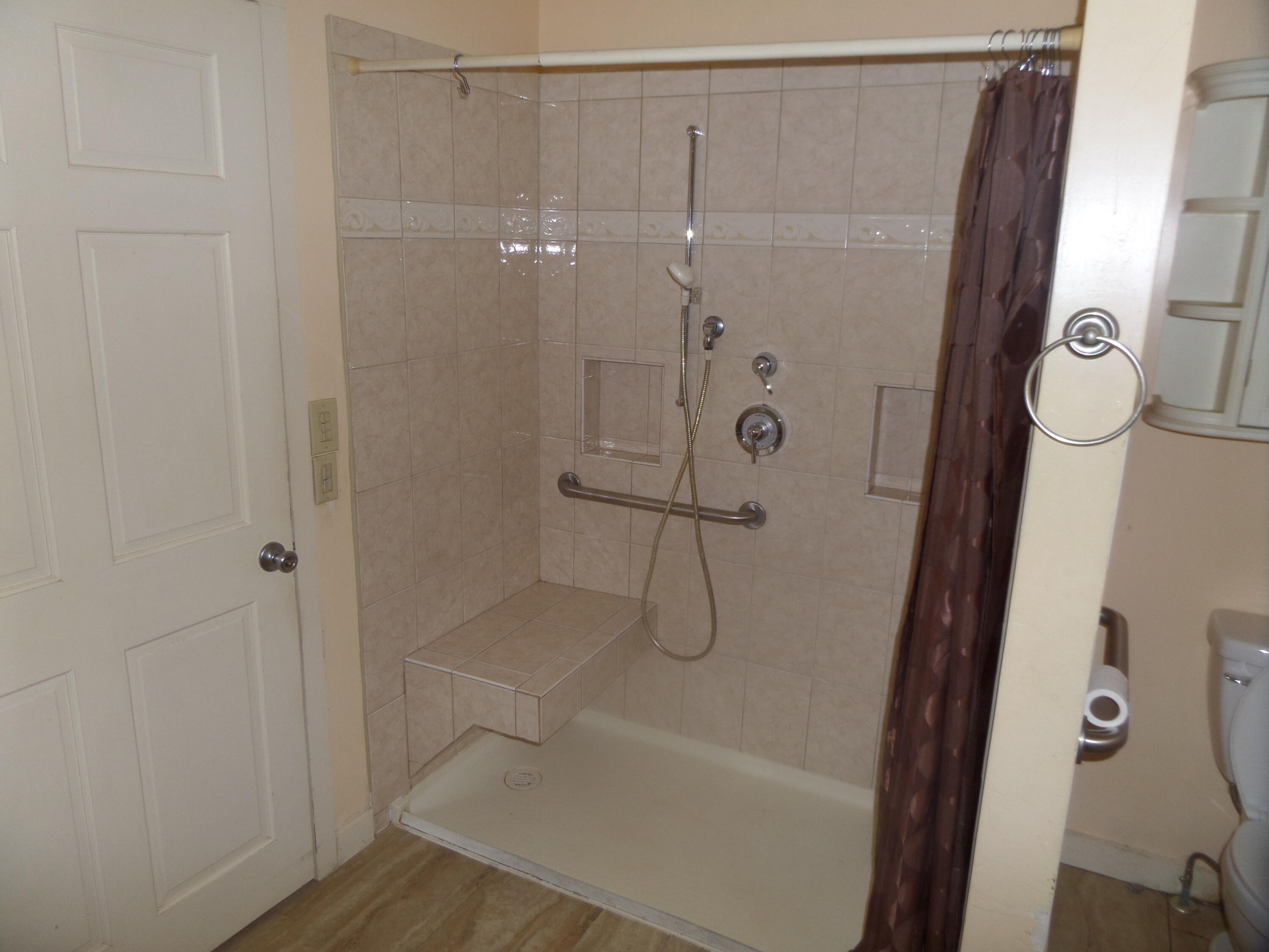 62 Longwood Avenue Augusta ME 04330