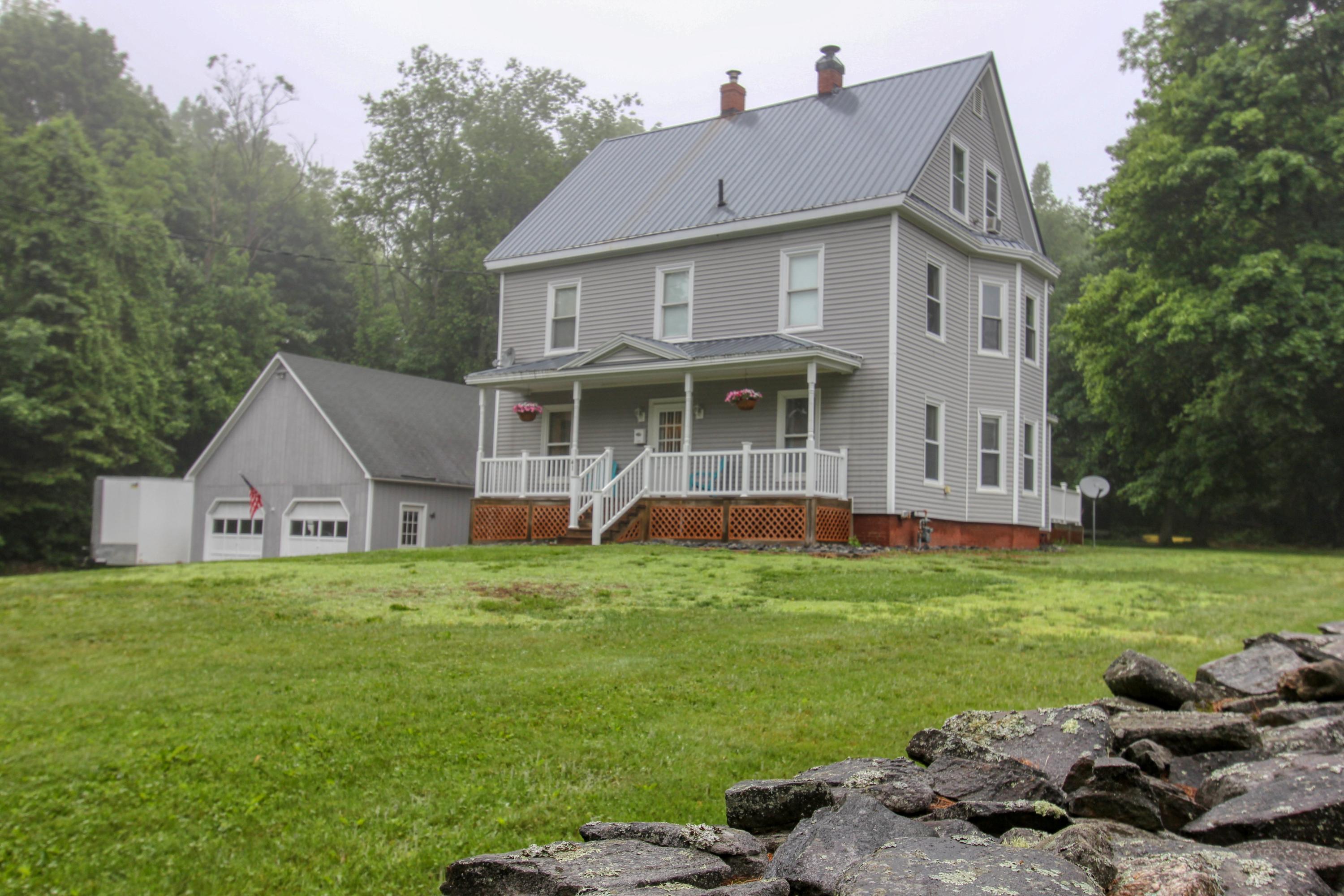 41 Cushman Place Auburn ME 04210