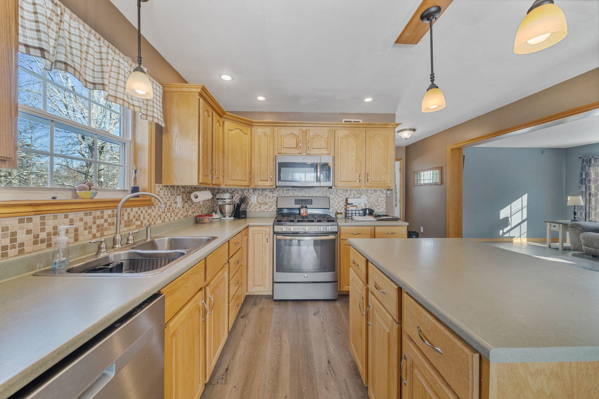 7 Ellingwood Drive Glenburn ME 04401