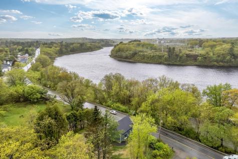 61 Main Road Eddington ME 04428