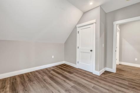 61 Main Road Eddington ME 04428