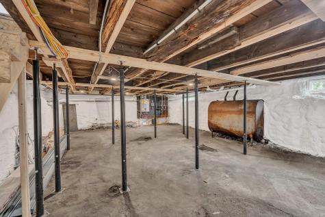 61 Main Road Eddington ME 04428