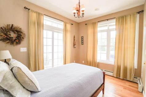 1382 Meetinghouse Road Wells ME 04090