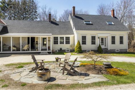 48 Winter Street Topsham ME 04086
