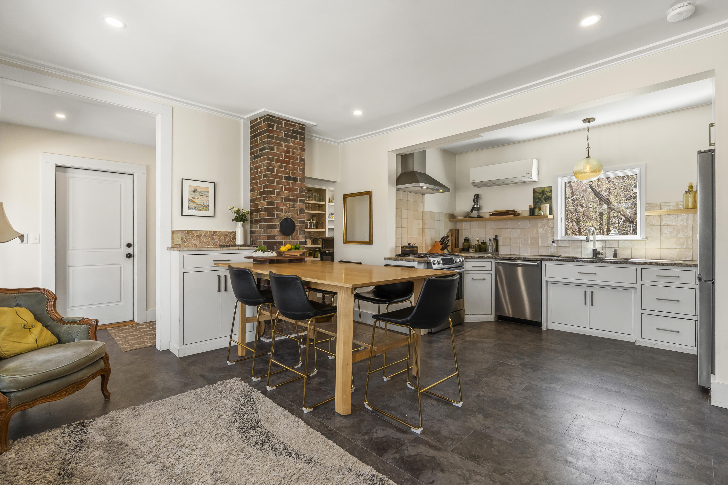 48 Winter Street Topsham ME 04086