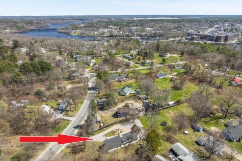 48 Winter Street Topsham ME 04086