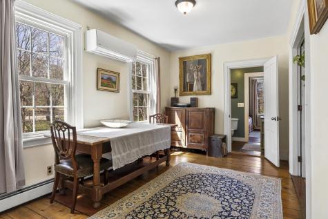 48 Winter Street Topsham ME 04086