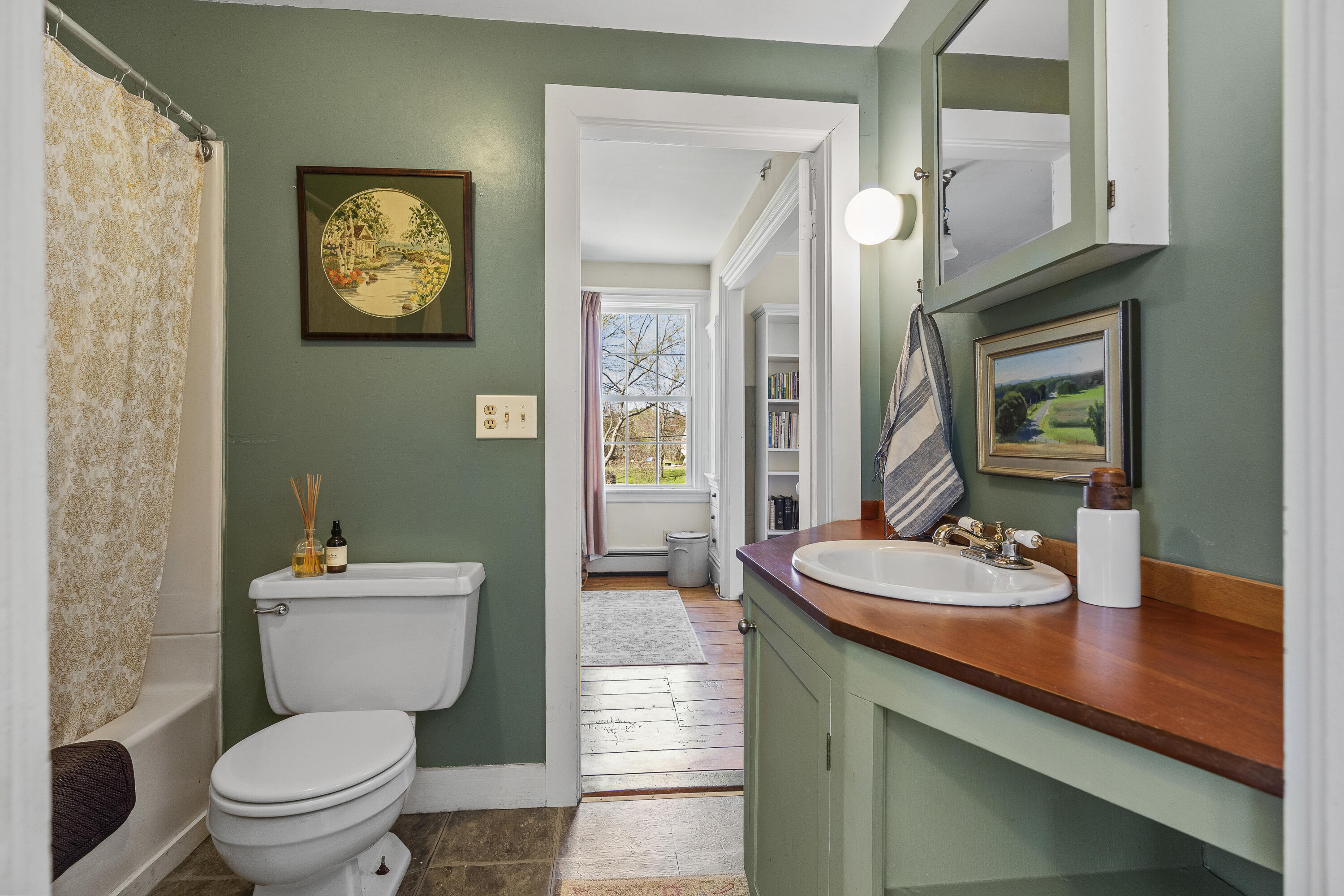 48 Winter Street Topsham ME 04086