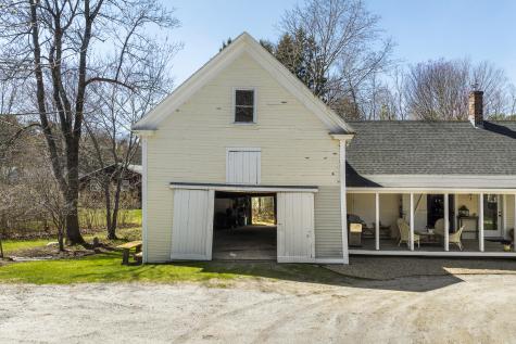 48 Winter Street Topsham ME 04086