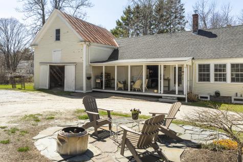 48 Winter Street Topsham ME 04086