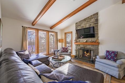 25 Acadia Drive Rockland ME 04841