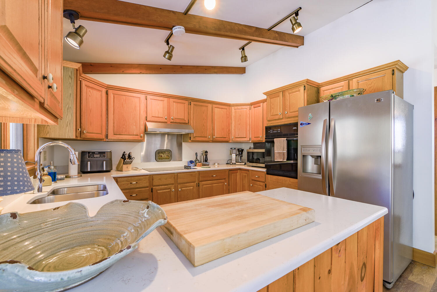 25 Acadia Drive Rockland ME 04841