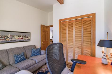 25 Acadia Drive Rockland ME 04841