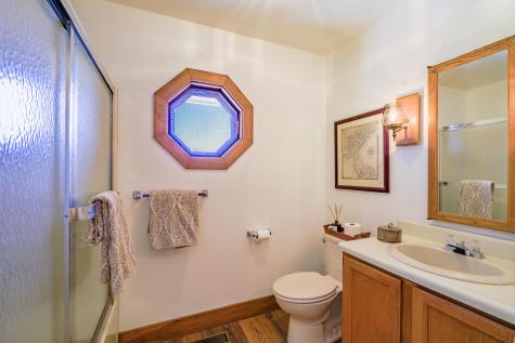 25 Acadia Drive Rockland ME 04841