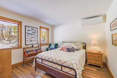 25 Acadia Drive Rockland ME 04841