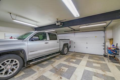 25 Acadia Drive Rockland ME 04841