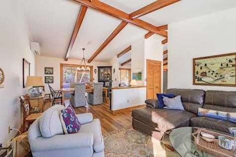 25 Acadia Drive Rockland ME 04841