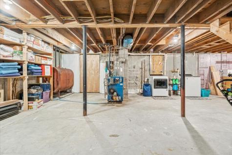 53 Gina Street Lewiston ME 04240