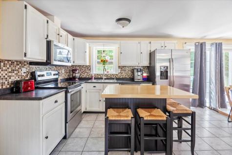 53 Gina Street Lewiston ME 04240