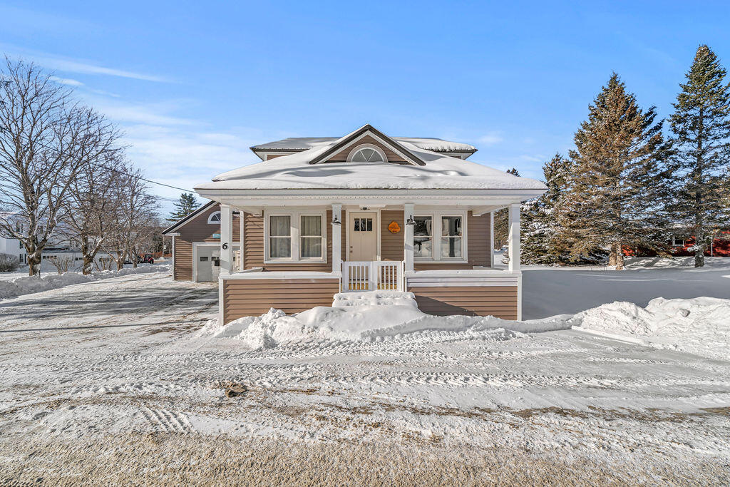 6 Harrison Avenue Dover-foxcroft ME 04426