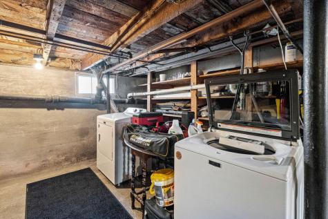 6 Harrison Avenue Dover-foxcroft ME 04426