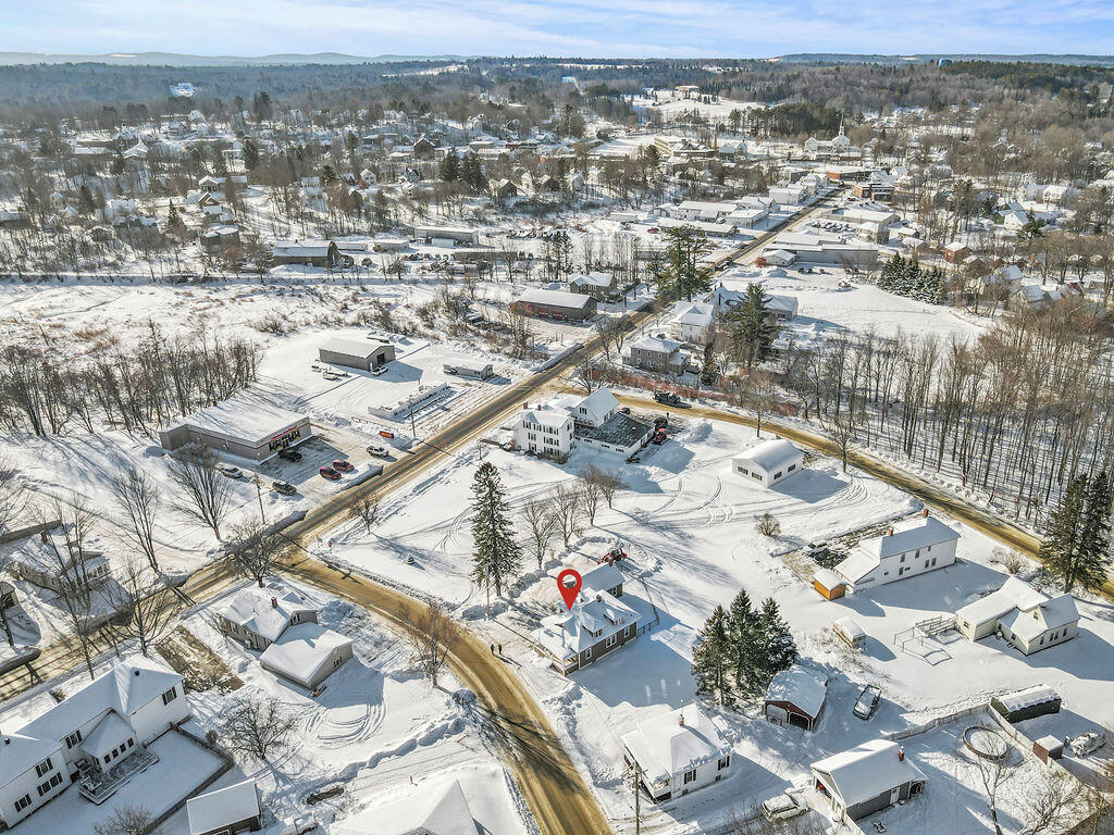 6 Harrison Avenue Dover-foxcroft ME 04426