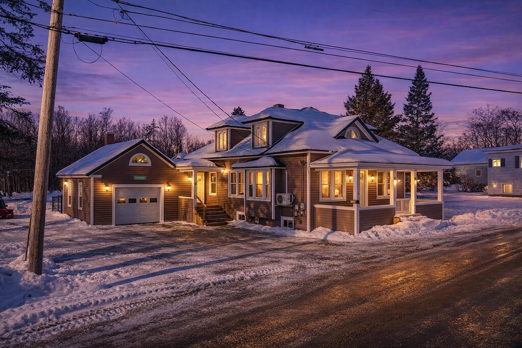 6 Harrison Avenue Dover-foxcroft ME 04426