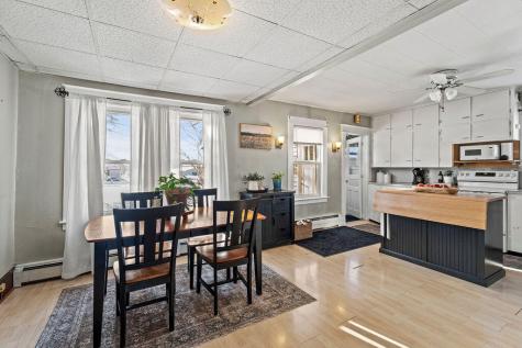 6 Harrison Avenue Dover-foxcroft ME 04426