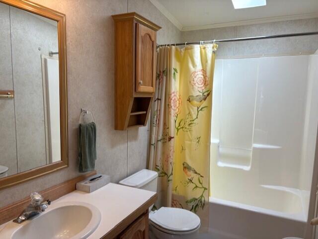 18 Heather Lane Alfred ME 04002