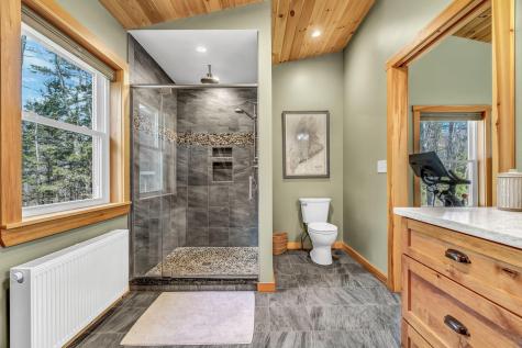 21 Jones Drive Hartford ME 04220