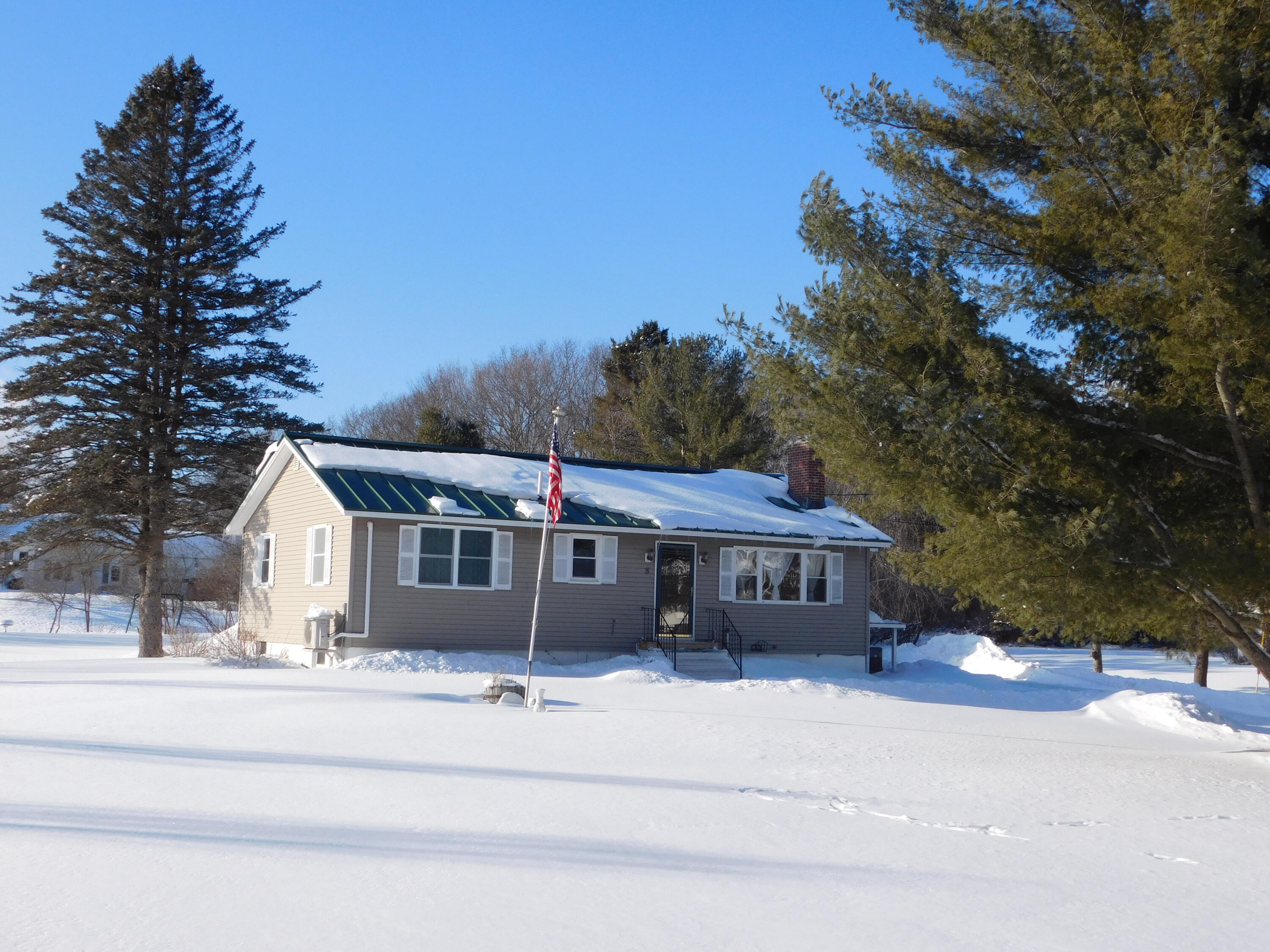 8 Black Stream Drive Levant ME 04456