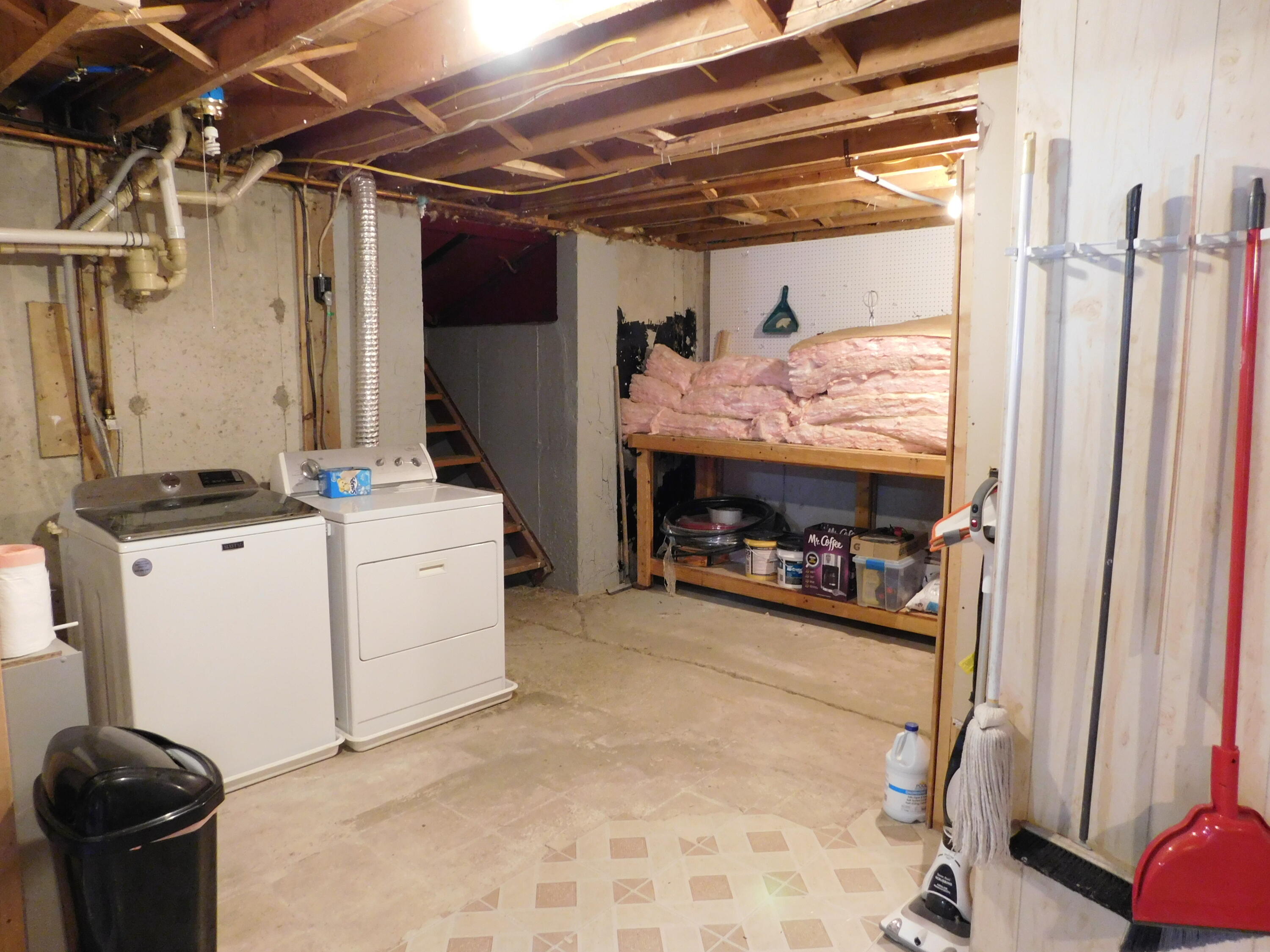 8 Black Stream Drive Levant ME 04456