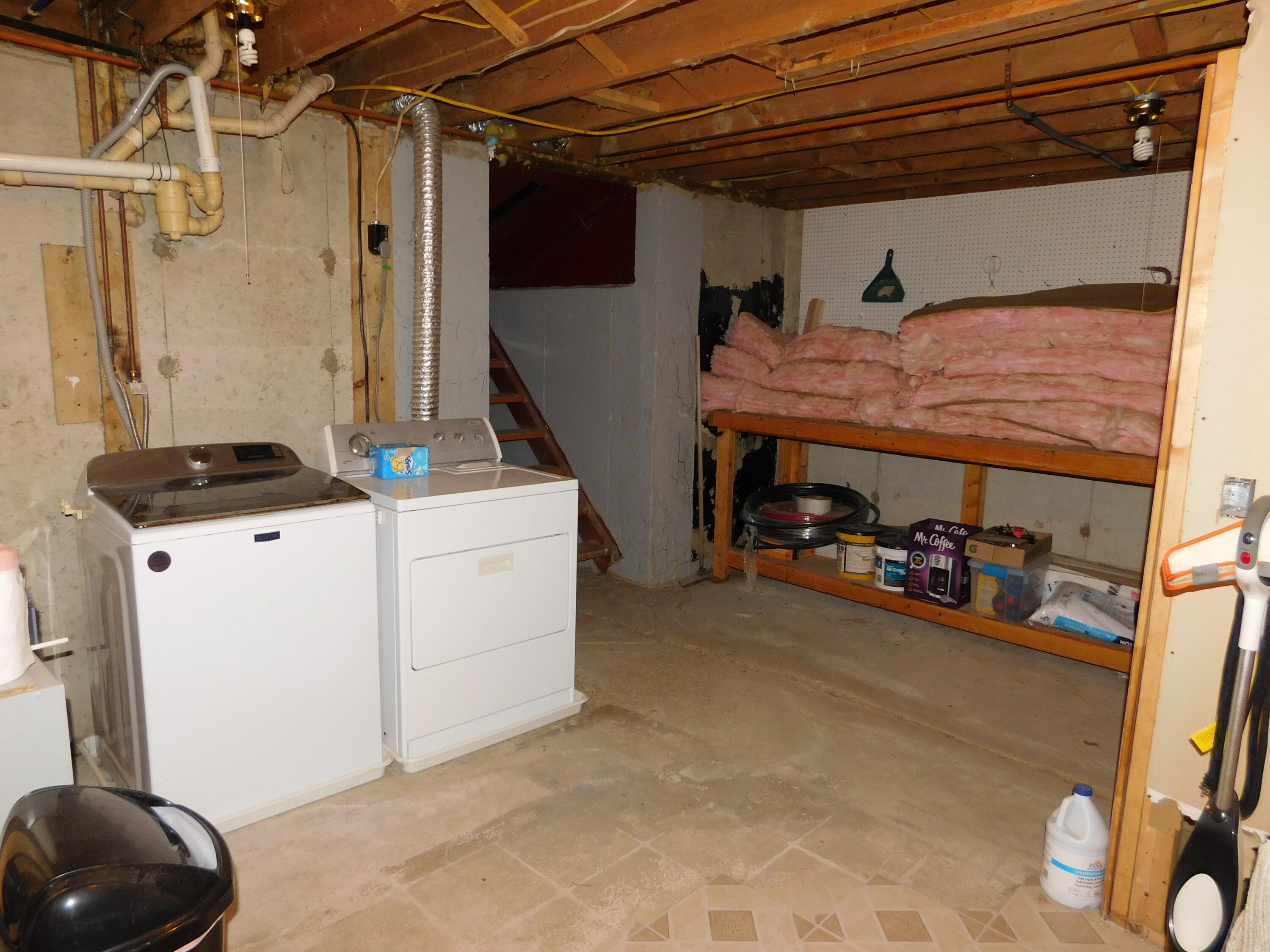 8 Black Stream Drive Levant ME 04456