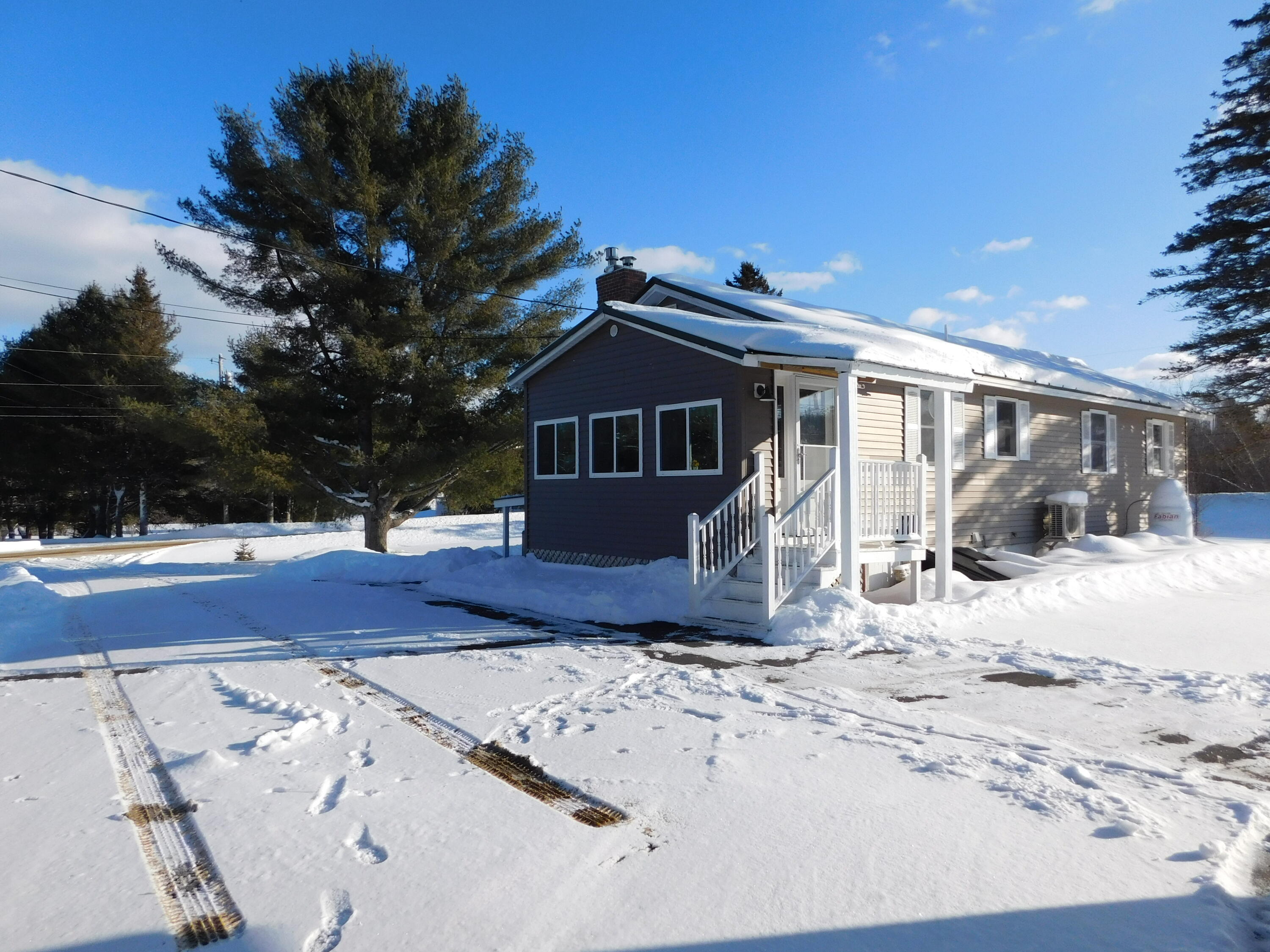 8 Black Stream Drive Levant ME 04456