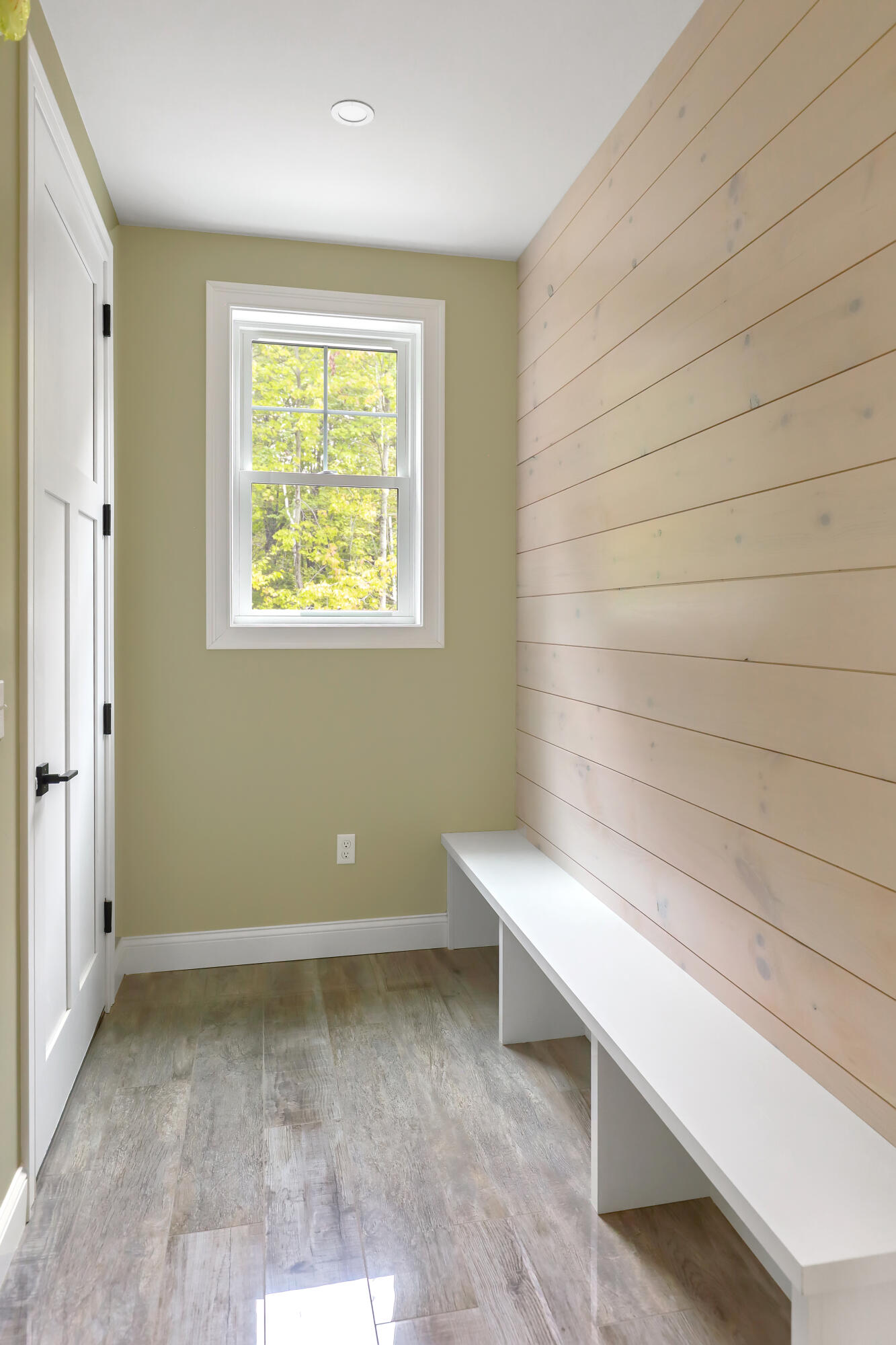 32 Island View Drive Greene ME 04236