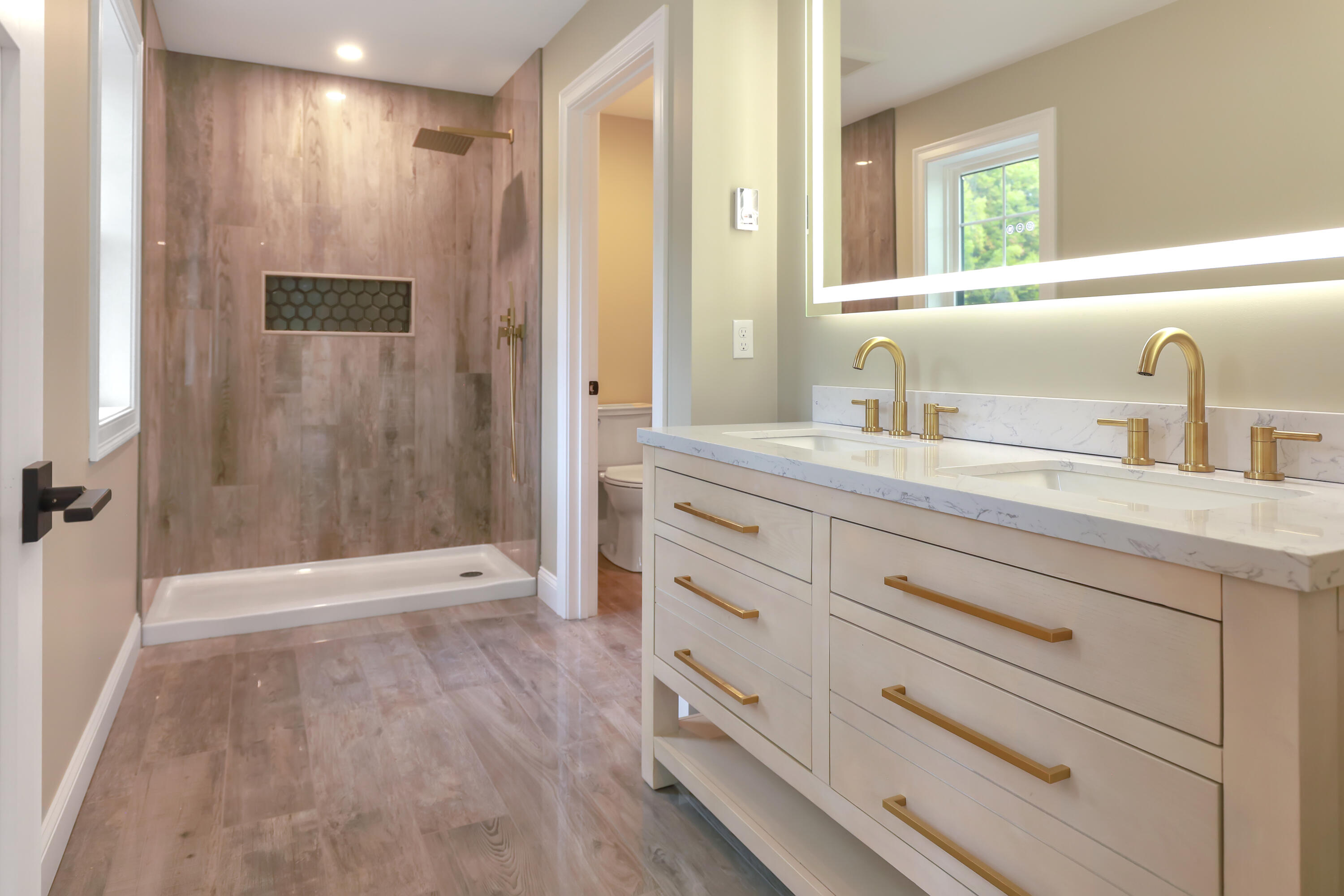 32 Island View Drive Greene ME 04236